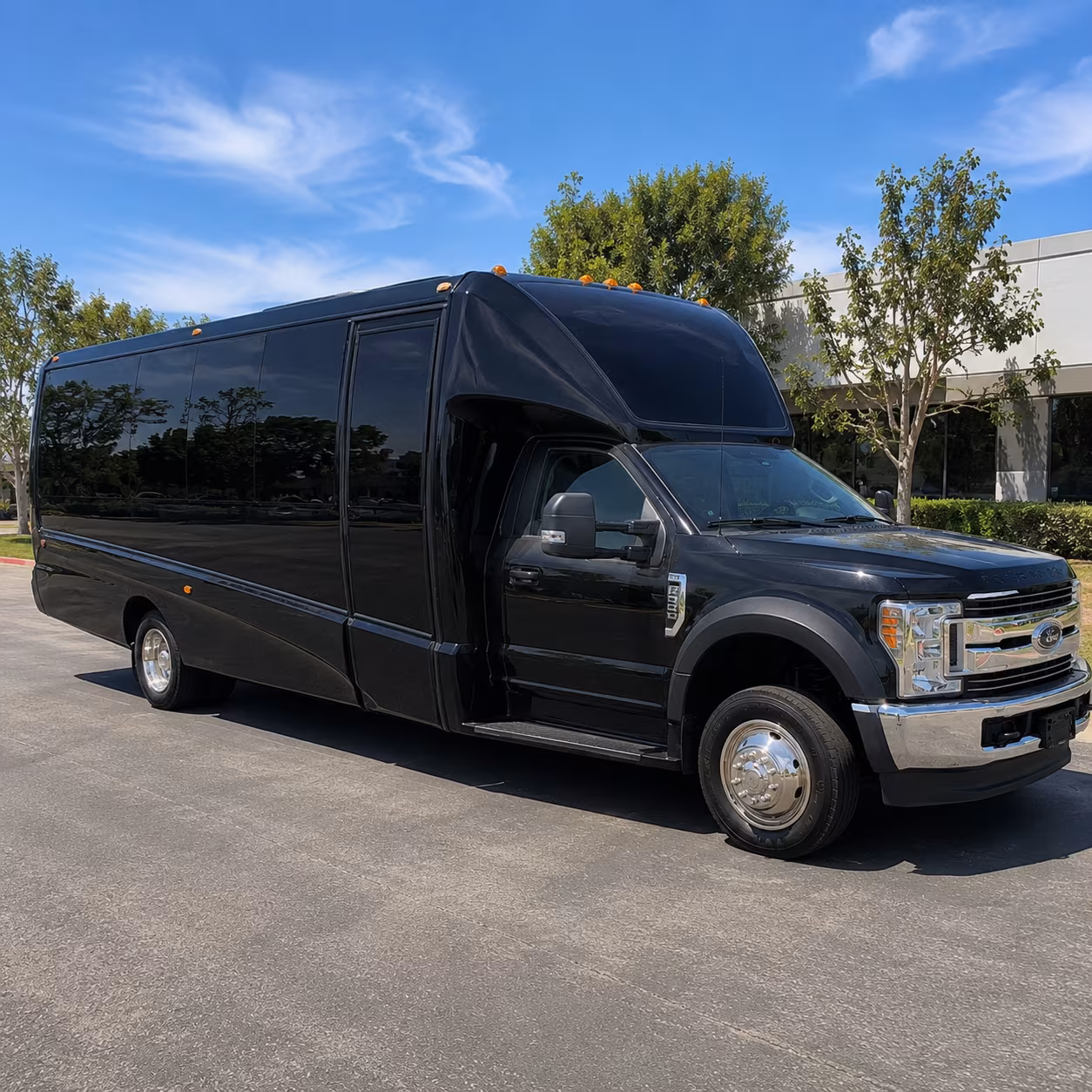 18 Passenger Party Bus