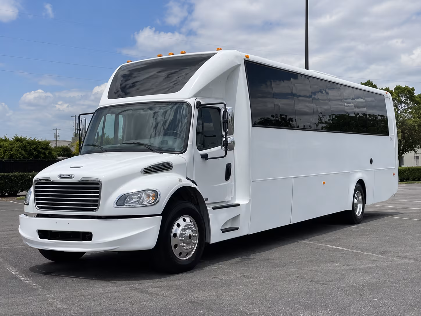 Largo Birthday, Sweet 16, & Quinceañera Party Bus Rentals