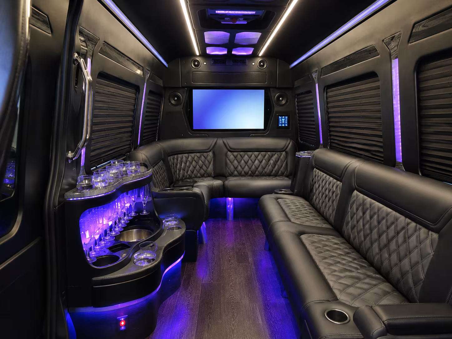 St. Petersburg School Event & Field Trip Transportation