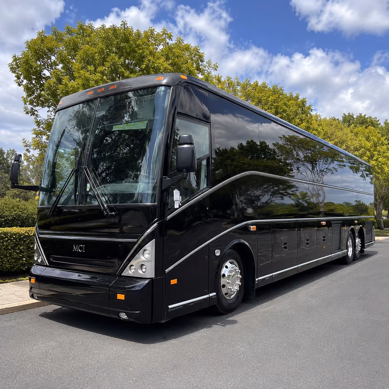 Tampa Airport Shuttle & Transportation party bus exterior