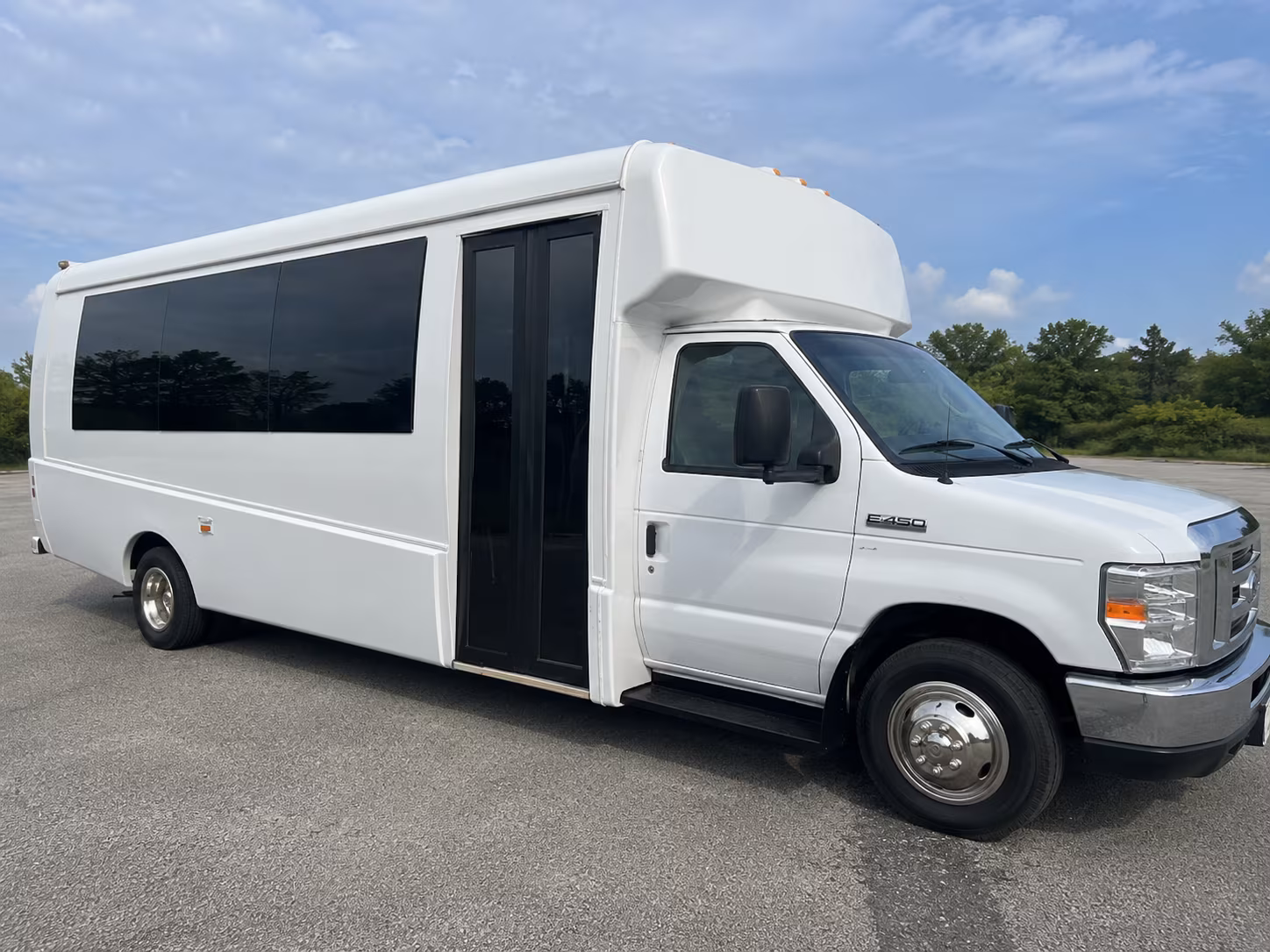 Tampa Birthday, Sweet 16, & Quinceañera Transportation party bus interior